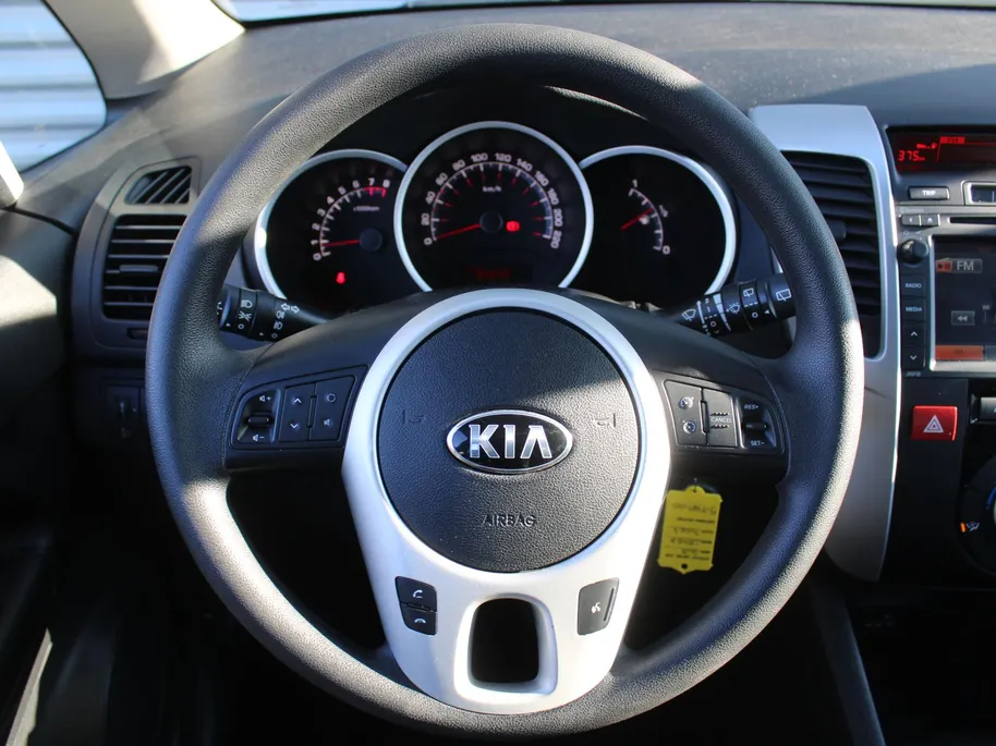 Kia Venga 1.6 CVVT 20th Anniversary | Airco | Navi | Cruise | Camera | 16' LM | All season banden | Dealeronderhouden |