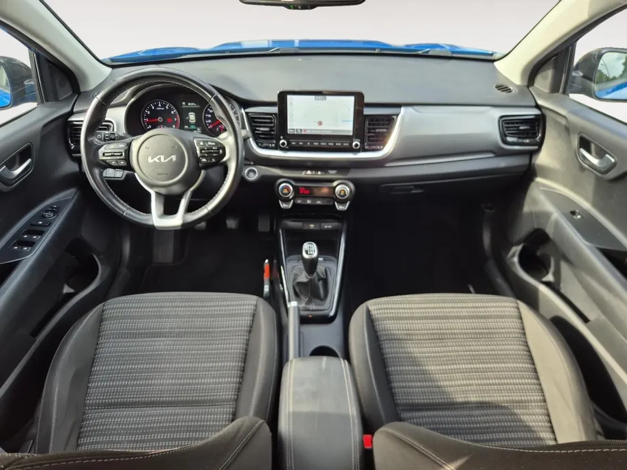 Kia Stonic 1.0 T-GDi MHEV DynamicPlusLine | Cruise Control | Climate Control | Camera | Navigatie | Parkeersensoren | Trekhaak | Zwart Dak |