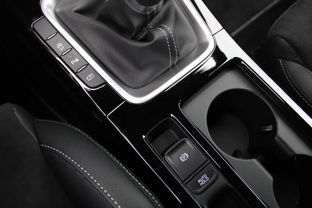 Kia ProCeed 1.5 T-GDi GT-Line | Keyless | Dodehoek detectie | Navi | Camera |
