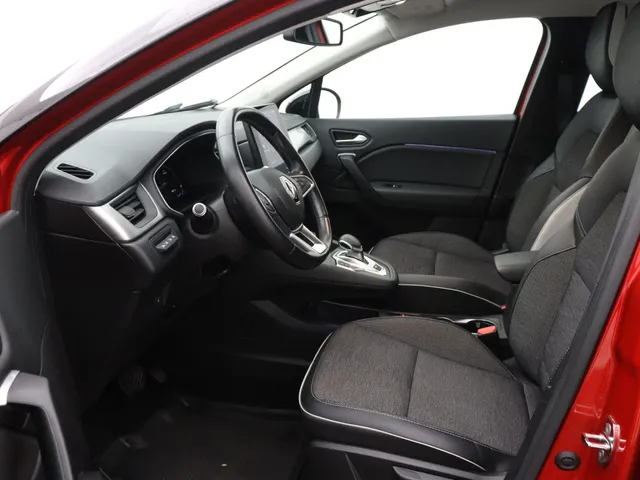 Renault Captur 1.6 E-Tech Plug-in Hybrid 160PK Intens | NAVI GROOT | CAMERA | STOELVERWARMING