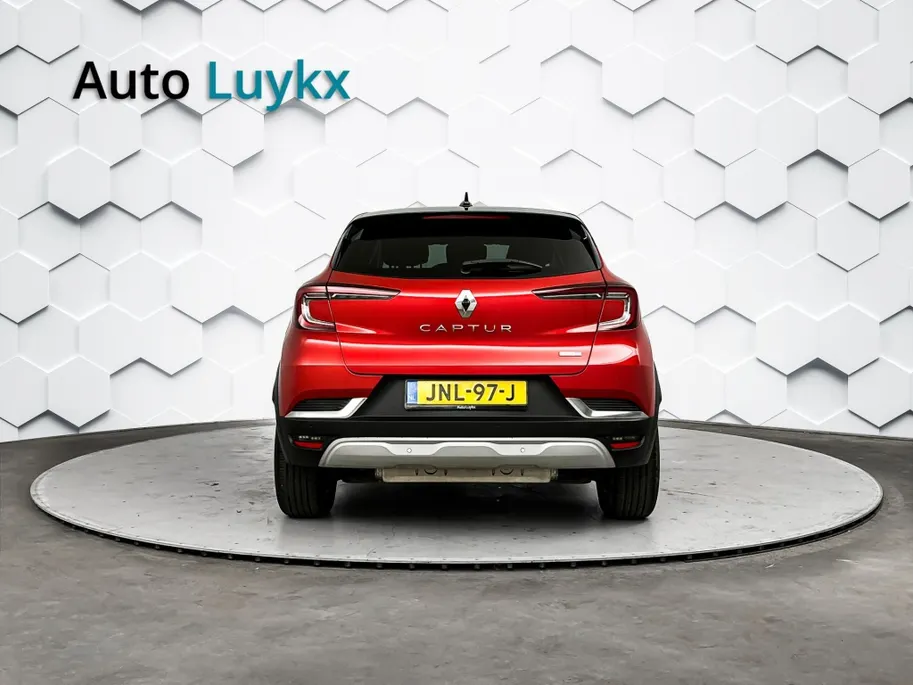 Renault Captur 1.6 E-Tech PHEV 160 Intens | Groot Scherm + Navigatie | Parkeercamera | Cruise Control