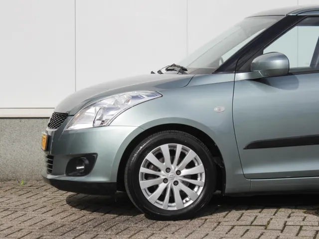 Suzuki Swift 1.2 Exclusive Automaat | Cruise | Clima | Leder | Lm-Velgen