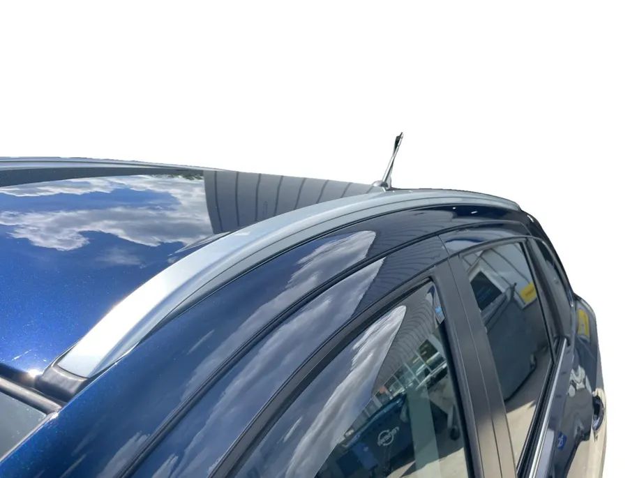 Suzuki S-Cross 1.5 Hybrid Style | Lichtmetalen velgen | Trekhaak | Navigatie | Stoelverwarming