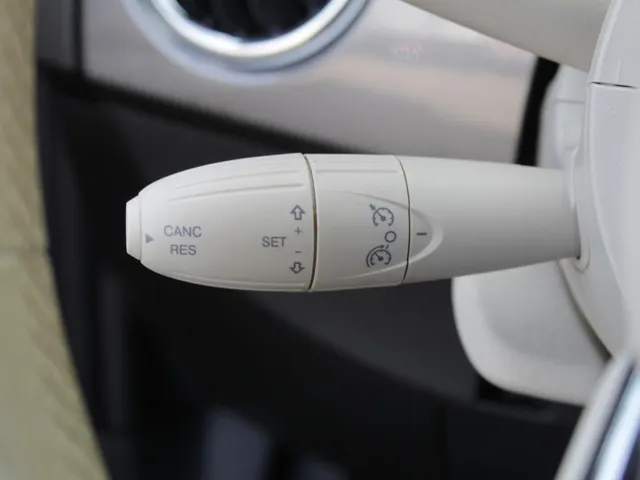 Fiat 500 1.0 Hybrid Dolcevita | Carplay / Android auto | Cruise | Airco | Park sens