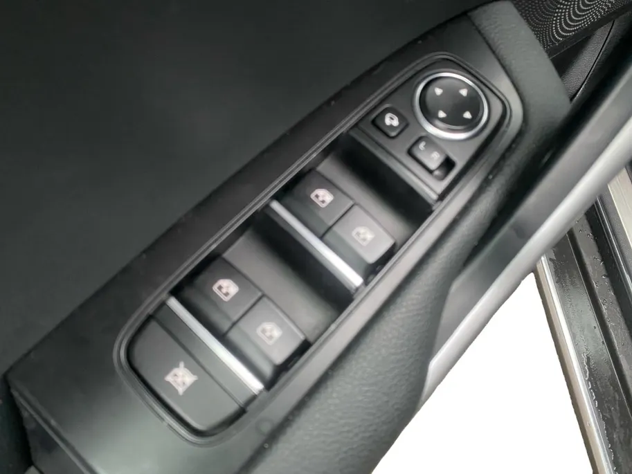 Kia XCeed 1.6 GDi PHEV DynamicPlusLine | Navi | Clima | Camera | Schuif/Kanteldak | Stoel/Stuurverwarming | Adaptieve Cruise | El. Achterklep | Apple Carplay | Android Auto