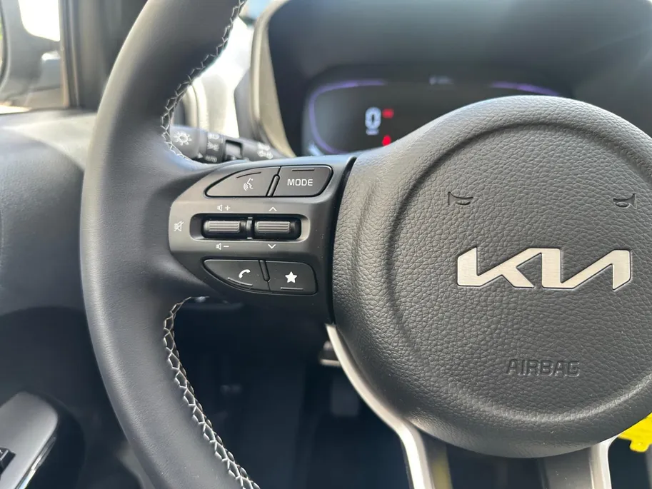 Kia Picanto 1.0i DynamicLine Navi | Camera | Apple Carplay / Android auto | Parkeersensoren | Fabrieksgarantie 27-3-2033 + 3x 1 jaar*  | NAP
