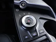 Kia EV6 Plus Advanced 84 kWh | Stuur-/stoelverwarming + ventilatie | Schuifdak | 360 Camera | Leer | Geheugenstoel | Telefoonlader | 20' LM | LED |
