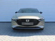 Mazda 3 2.0 e-SkyActiv-X M Hybrid 186 Homura | Stoelverwarming | Camera | Dodehoek detectie | HUD | 18' LM | LED | Cruise adapt. |