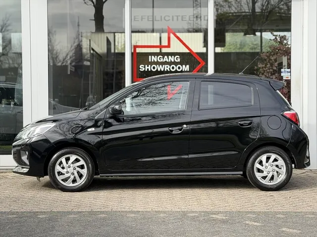 Mitsubishi Space Star 1.2 Dynamic | Camera | Cruise Control | Apple CarPlay | Android Auto | Climate Control