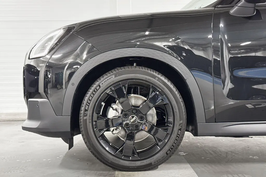 MINI Countryman Electric E Favoured