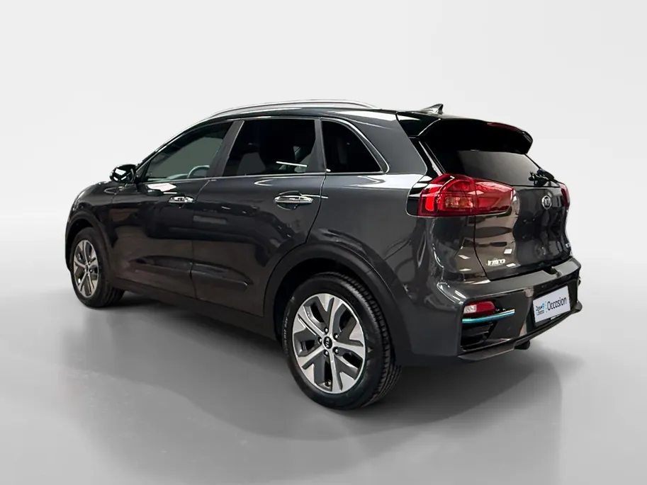 Kia e-Niro DynamicPlusLine 64 kWh Dealer onderhouden | Stoel + stuurverwarming | Climate control | 3 Fase laden |