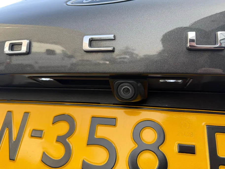 Ford Focus Wagon 1.0 EcoBoost Hybrid ST Line Business | Camera | Keyless | Stoel + Stuurverwarming | LED | Apple Carplay + Android Auto |