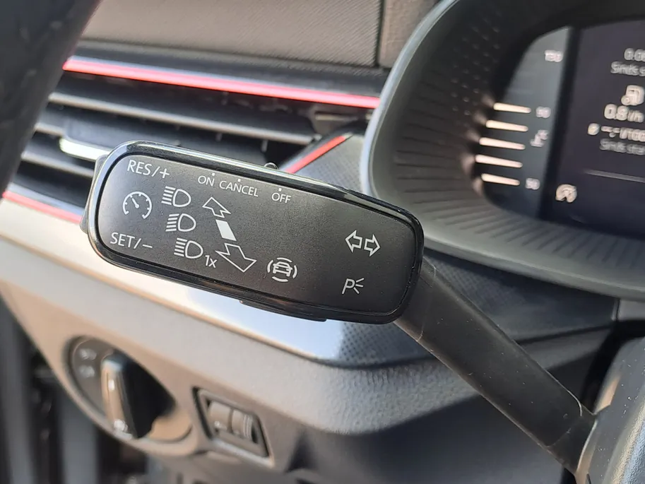 Škoda Scala 1.0 TSI Sport Business | Navigatie | Adaptive Cruise | Sensoren | Climate | Apple Carplay/Android Auto