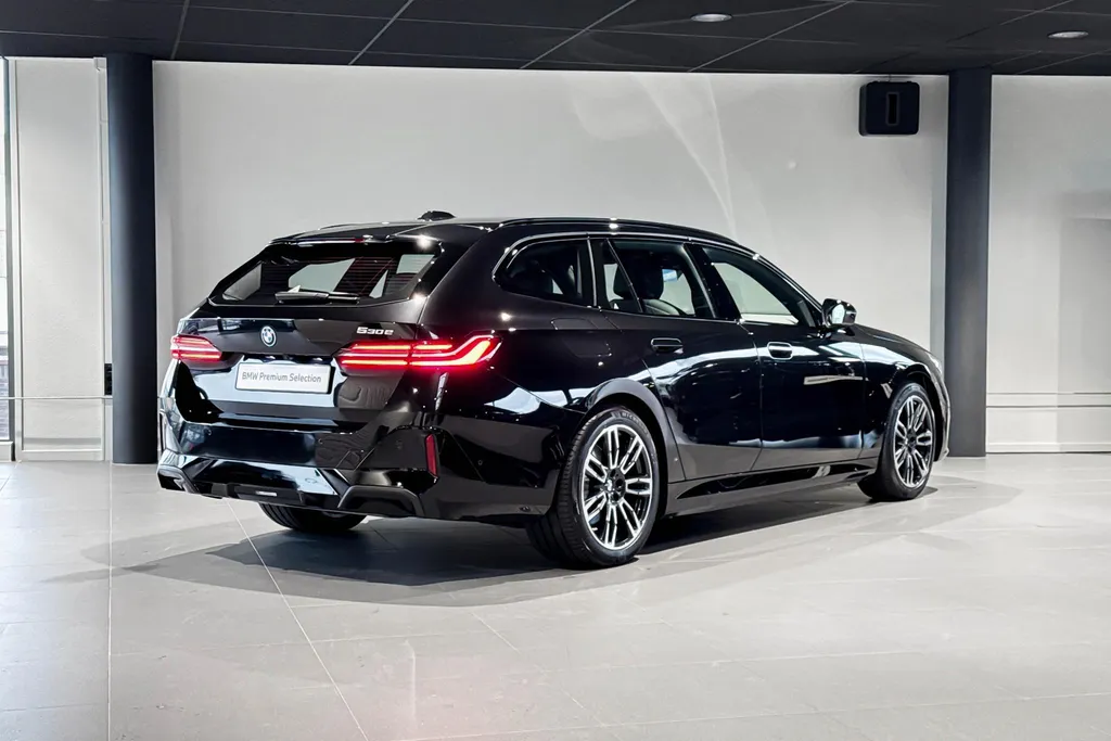 BMW 5 Serie Touring 530e