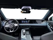 Voyah Free Flagship Edition 4WD 106 kWh | Full Option | 500 km rijbereik | Luchtvering | Stoelkoeling, -verwarming en -massage | Blackline exterieur & interieur |
