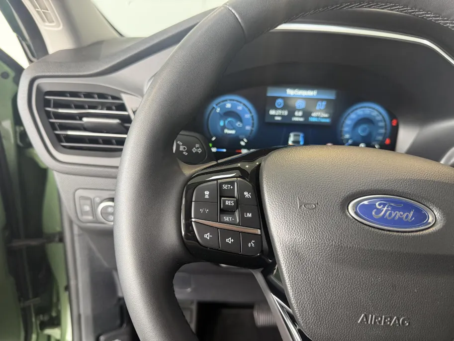 Ford Kuga 2.5 PHEV Titanium Winterpack