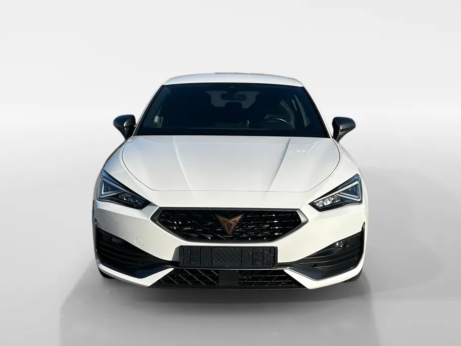CUPRA Leon 1.4 e-Hybrid VZ Adrenaline | Stoel- stuurverwarming | Navi | Carplay | PDC