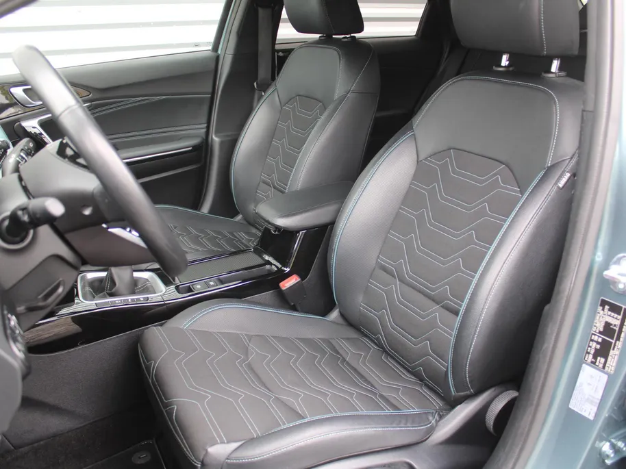 Kia Ceed 1.0 T-GDi Design Edition | Stuur-/stoelverwarming | Cruise | Camera | 16' LM | Dodehoekdetectie | JBL audio | LED |