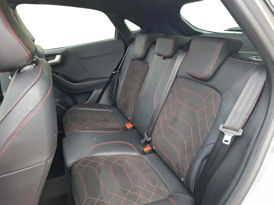 Ford Puma 1.0 EcoBoost Hybrid ST-Line X 155pk automaat | Winterpack | Driver assistance pack | Kantel / schuifdak