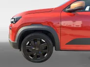 Dacia Spring Extreme 65PK 26.8 kWh Automaat | Snel Laden 40kW | Apple Carplay/Android Auto | Camera | Parkeersensoren Achter | Cruise Control | Navigatie | USB C | Bluetooth |