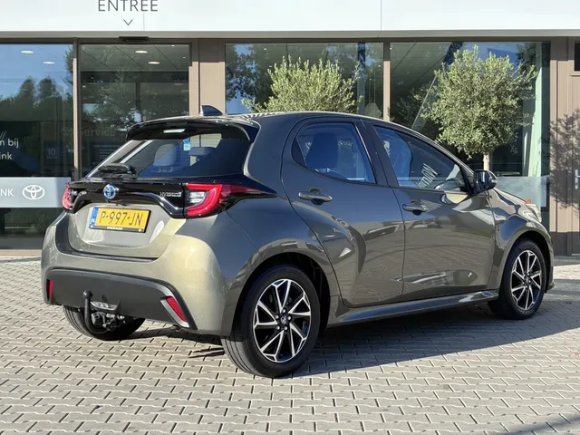 Toyota Yaris 1.5 Hybrid Dynamic | Trekhaak | Carplay | Keyless