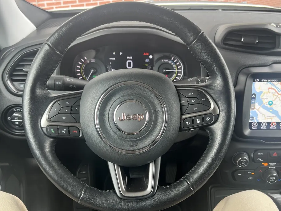 Jeep Renegade 4xe 240 PK Hybrid Limited | Navi | Carplay | Leder | Winter