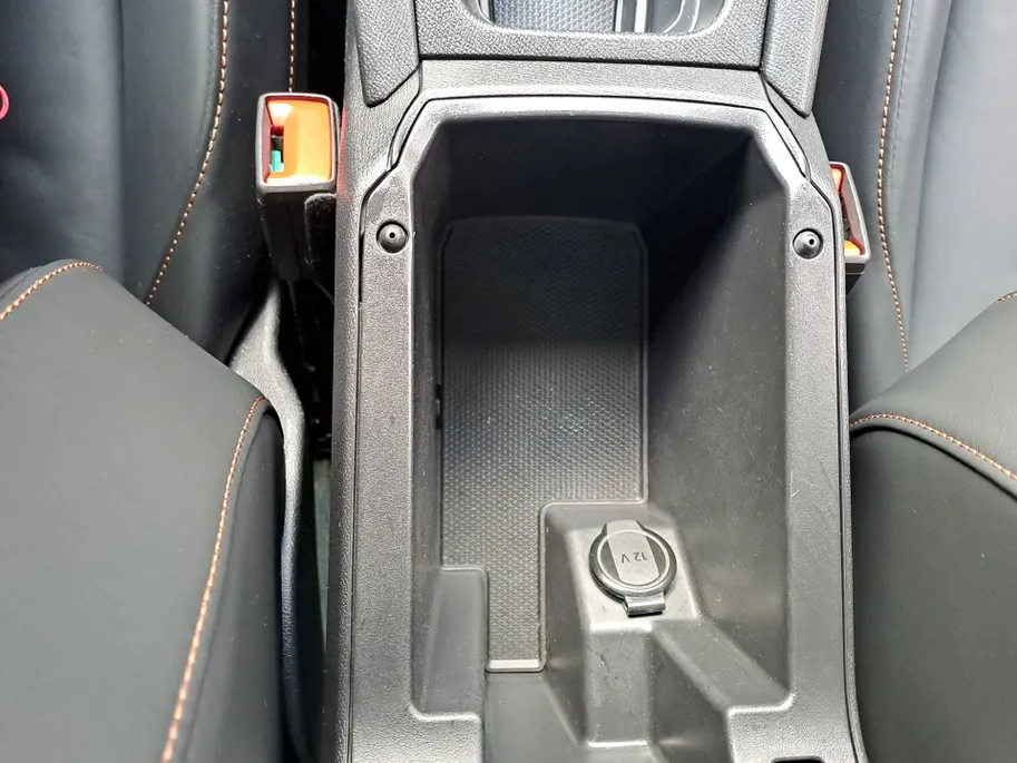 CUPRA Formentor 1.4 e-Hybrid VZ Copper Edition | Voorstoelen verwarmd | Automaat | ECC | Navi | Leer | Stuur verwarmd | Apple Carplay/Android Auto | Cruise control adaptief | SOH 93,6%