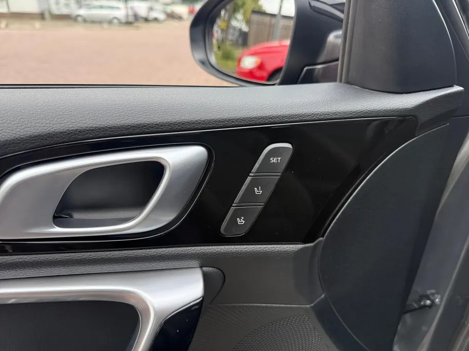 Kia XCeed 1.6 GDi PHEV ExecutiveLine Full options | Schuifdak | Stoelverwarming + verkoeling | Memory seats | ACC |