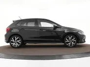 Volkswagen Polo 1.0 TSI 110pk DSG R-Line Business · Apple/Android Car Play · Matrix LED · ACC · Sfeerverlichting · 17' Velgen · Navigatie ·