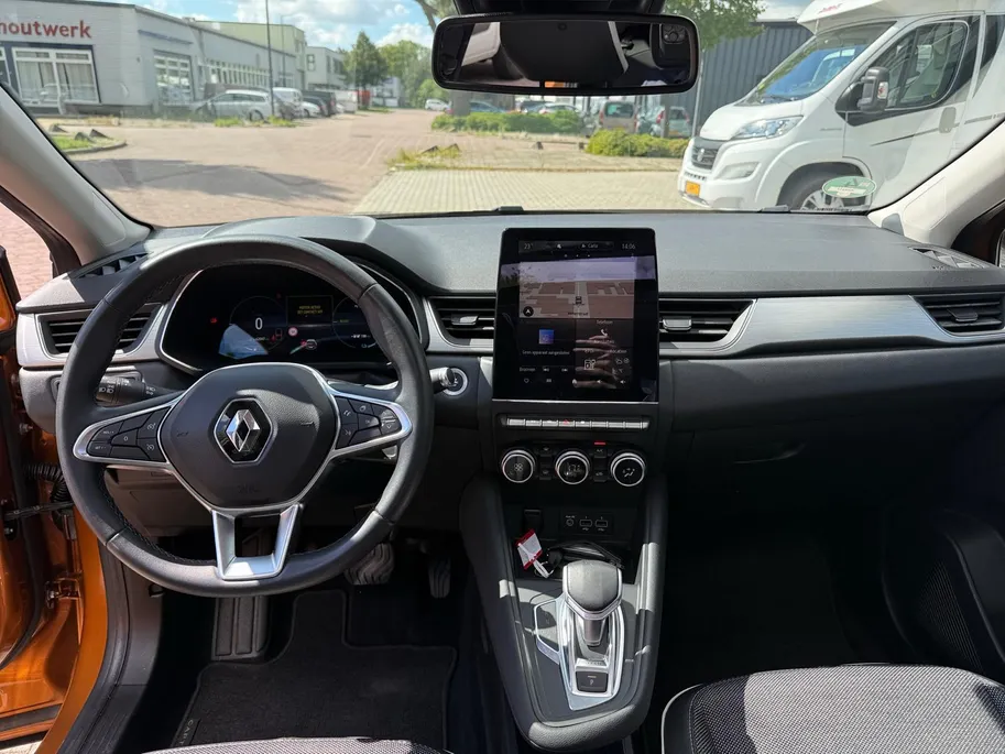 Renault Captur 1.6 E-Tech Plug-in Hybrid 160 Intens | Automaat | Schuifkanteldak| Parkeersensoren | Camera | Apple Carplay & Android Auto | Climate Control |