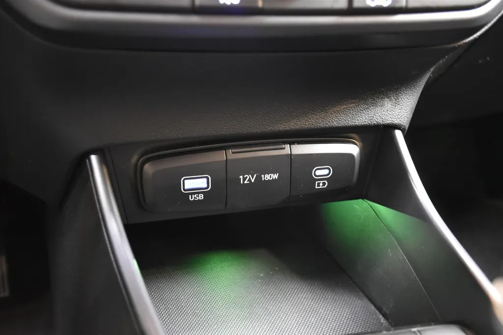 Hyundai i20 1.0 T-GDI DCT AUT Comfort Smart | Navigatie | Camera