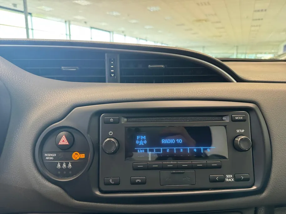 Toyota Yaris 1.0 COMFORT | AIRCO | NL-AUTO | DEALERONDERHOUDEN |