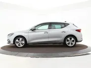 SEAT Leon 1.4 TSI eHybrid 204pk DSG PHEV FR Business Intense · Apple/Android Car Play · Stoelverwarming · Draadloze Telefoonlader · ACC · Parkeer assistent ·