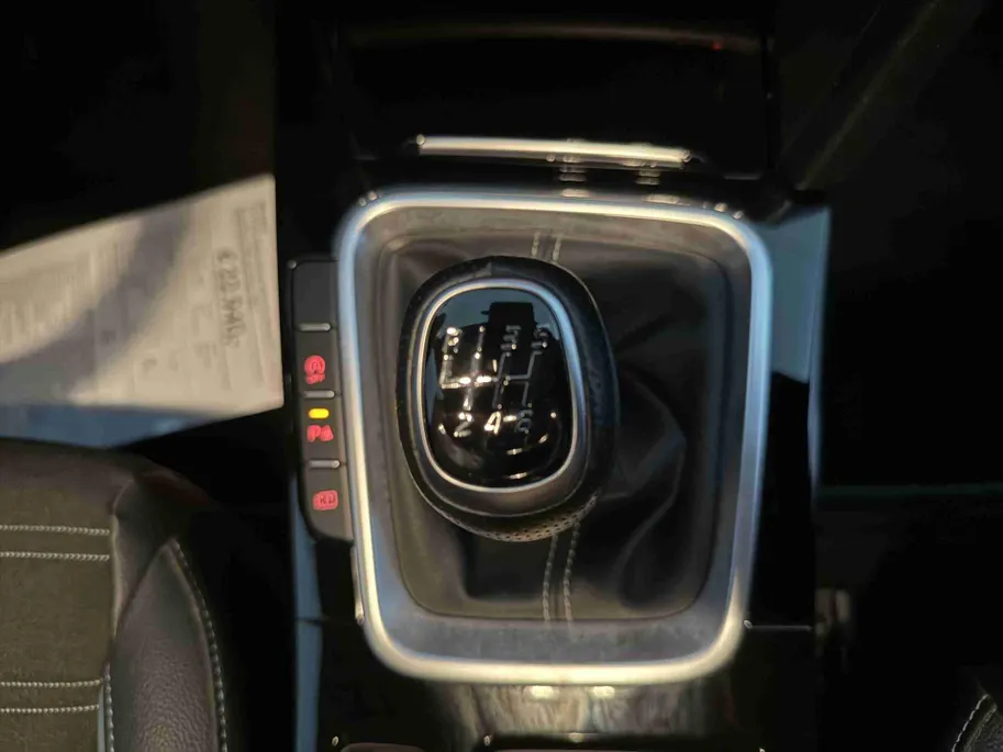 Kia Ceed 1.0 T-GDi 100pk Design Edition| Navigatie | Camera | Stoel/Stuur Verwarming | JBL!
