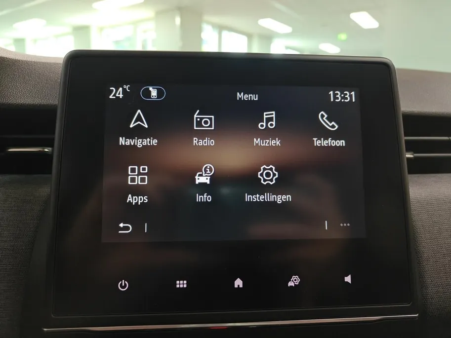Renault Clio 1.6 E-Tech Full Hybrid 145 evolution AUTOMAAT NAVI AIRCO CAMERA PARKEERSENSOREN APPLE CARPLAY ANDROID AUTO 5 DEURS DEALER ONDERHOUDEN ZEER MOOIE AUTO