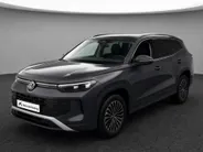 Volkswagen Tayron Life Edition 1.5 eHybrid 204 pk 6 versn. DSG · Comfort Pakket · Trekhaak inklapbaar, met elektrische ontgrendeling, incl. aanhangermanoeuvreerhulp Trailer Assist · Voorraad OUTLET · Prijs is inclusief inruilpremie · MEGA SALE