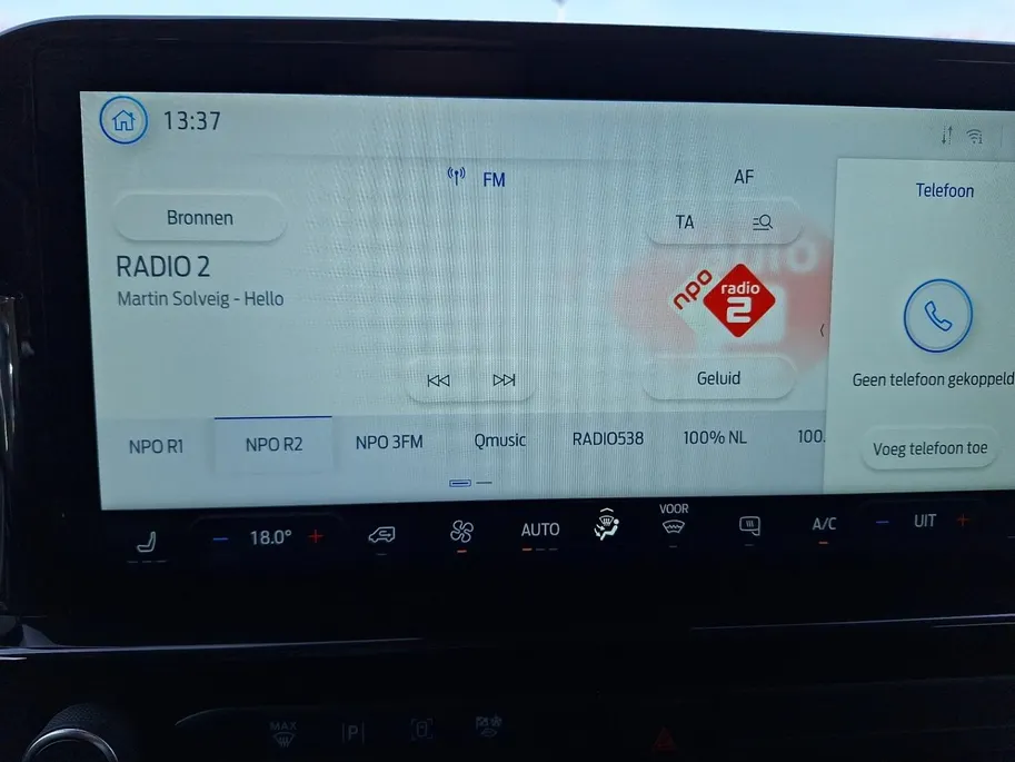 Ford E-Transit Custum 320 L1H1 Sport 71 kWh DC | Dubbele Schuideur | Camera | Trekhaak | 17' Lichtmetaal | Halfleer bekleed | Led verlichting | El. Verst. bestuurdersstoel| Apple Carplay&Android Auto |