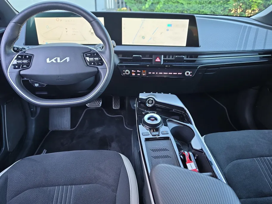Kia EV6 GT-Line 77.4 kWh | Meridian audio systeem | Elektrische achterklep | Stoelverwarming + ventilatie | Schuif/kantel dak | geheugen functie