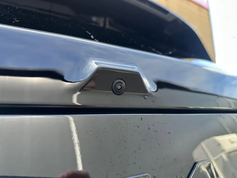 Kia EV3 GT-PlusLine 81.4 kWh Meest Luxe uitvoering | Pano schuifkanteldak | Harman Kardon |  | 360 camera | Fabrieksgarantie t/m 31-3-2033 + 3x 1 jaar* | NAP