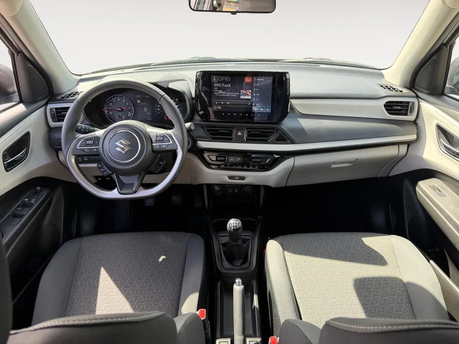 Suzuki Swift 1.2 Select Smart Hybrid | Garantie t/m 2036! | 16 LM velgen | Adaptive Cruise Control | 9-inch HD-touchscreen | Apple CarPlay & Android Auto