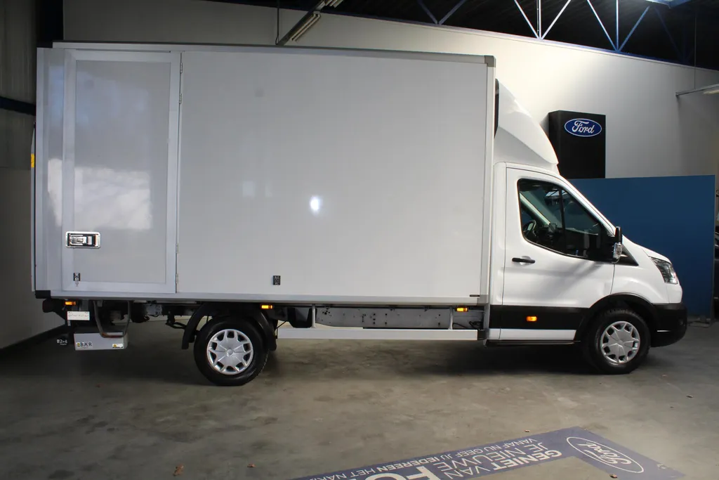 Ford Transit 350 2.0 TDCI L4H1 Trend Chassis Cabine Bakwagen | automaat | BÄR elektrische achterklep | hulpluchtvering |