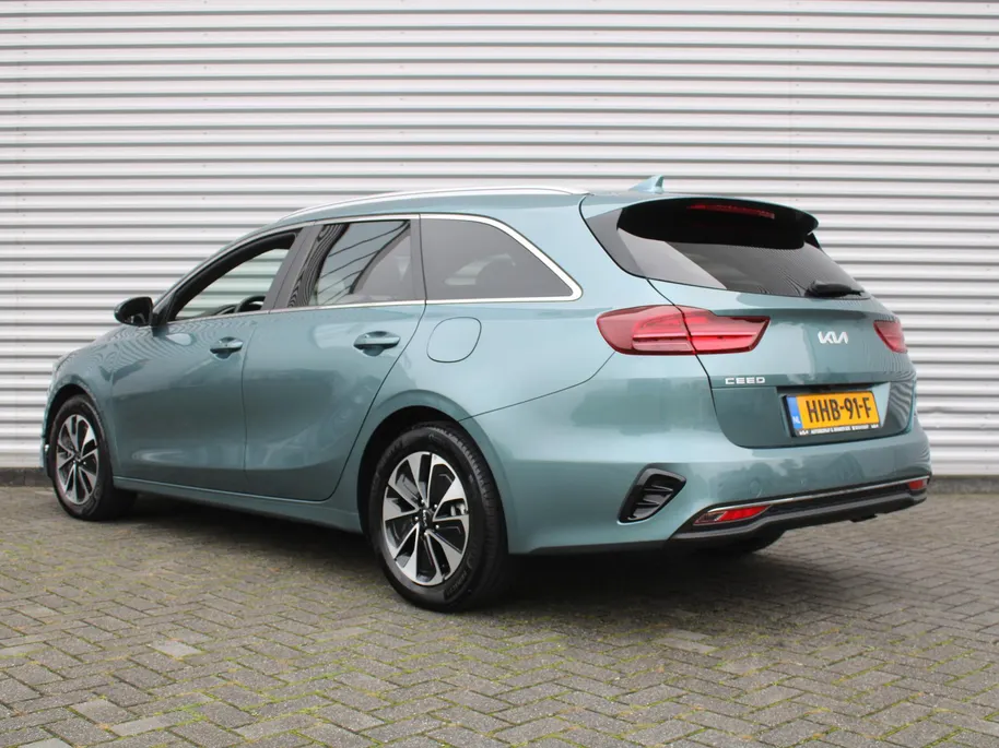 Kia Ceed Sportswagon 1.0 T-GDi MHEV Design Edition | Stuur-/stoelverwarming | Cruise adapt. | Camera | 16' LM | Elek. achterklep | JBL audio | LED |
