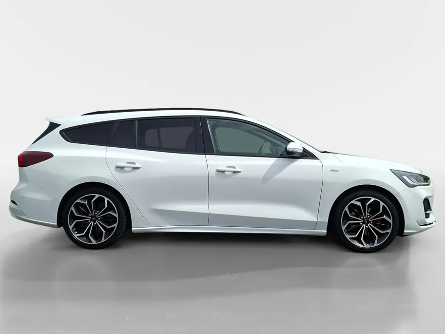 Ford Focus Wagon 1.0 EcoBoost Hybrid ST Line X 155Pk | NL-Auto | 1e eigenaar | Winterpack | Driver Assistancepack | El. Trekhaak | 18' Lichtmetaal | Adaptive Cruisecontrol | Dodehoekdetectie | AGR-best. stoel | B&O Audio |