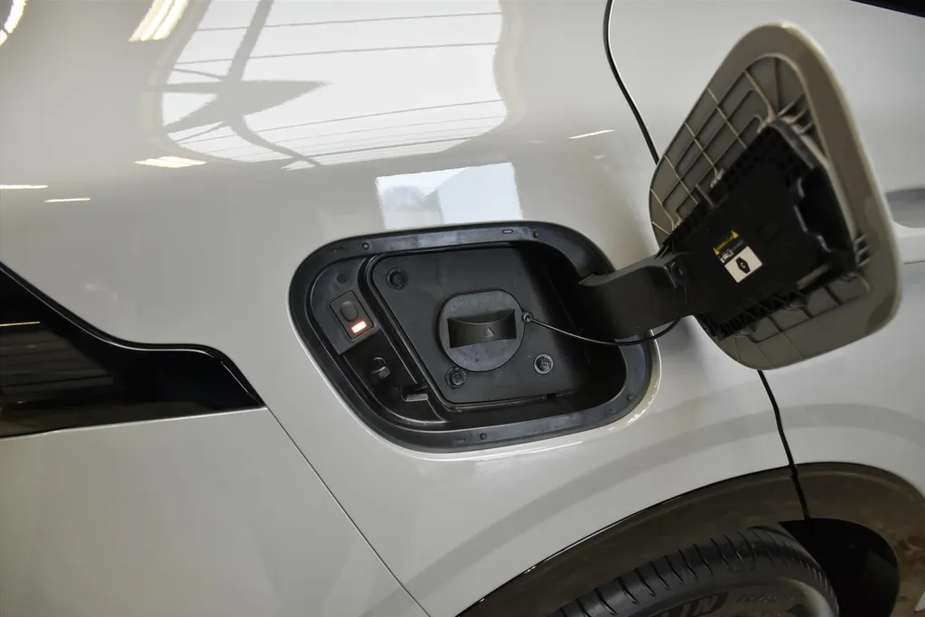 Kia Sportage 1.6 T-GDi 265pk Plug-In Hybrid AT6 4WD GT-PlusLine