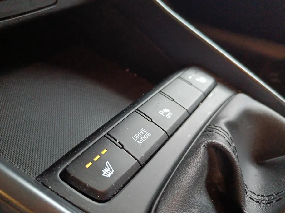 Hyundai i20 1.0 T-GDI Comfort | Stoelverwarming | Climate control | Apple carplay | Stuurwielverwarming |
