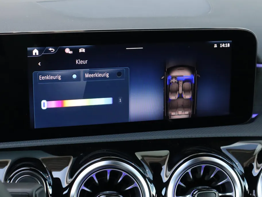Mercedes-Benz A-Klasse 250 e Business Solution AMG