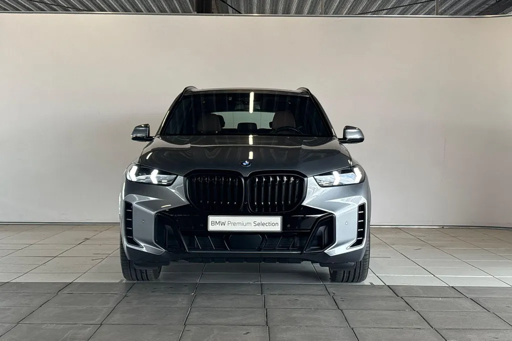 BMW X5 xDrive50e Launch Edition Innovation Pack
