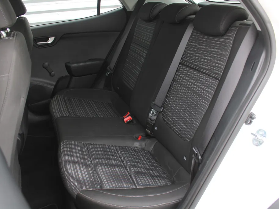 Kia Stonic 1.0 T-GDi MHEV DynamicLine | Camera | LED | Apple Carplay/Android Auto | Airco | Cruise | 15" LM |