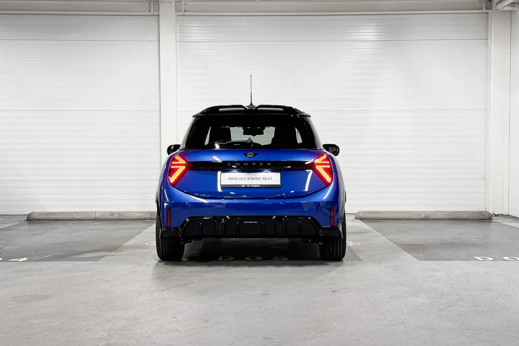 MINI Cooper 3-deurs C