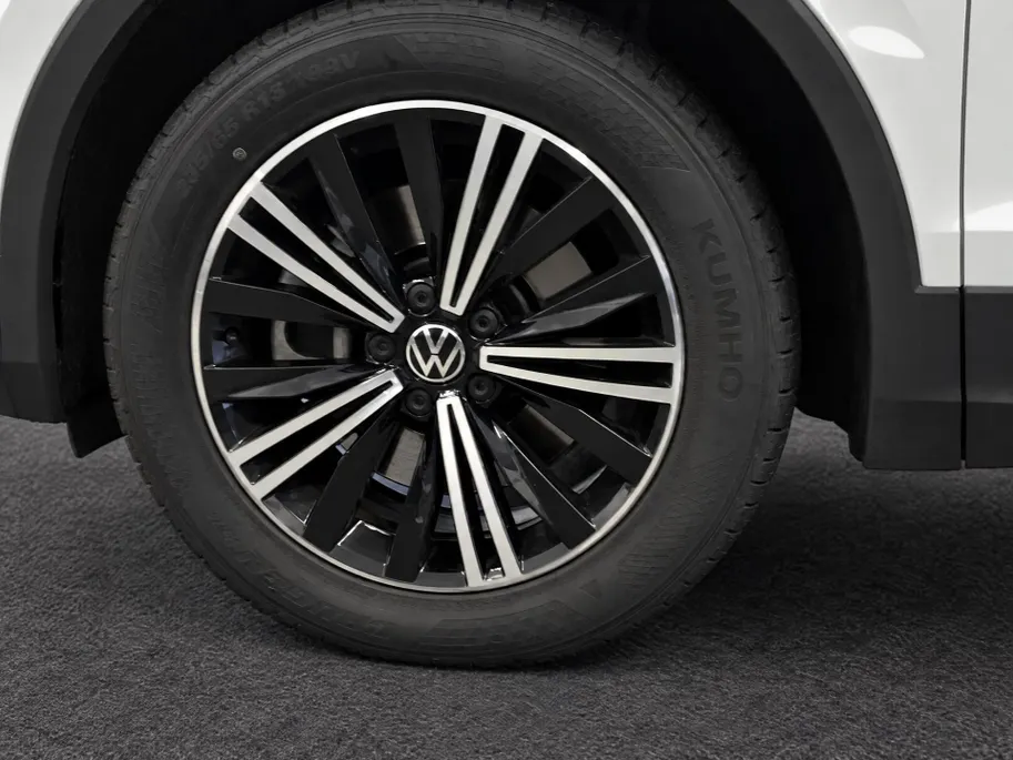 Volkswagen Tiguan 1.4 TSI 245pk DSG eHybrid Elegance · Panoramadak · Camera · Park Assist · Apple/Android Car Play · Navigatie · 18'' Inch ·